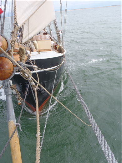Uploadet: 1. juli 2010
Af: Jegvan Åkerstrøm
Størrelse: 390 x 520 pixels