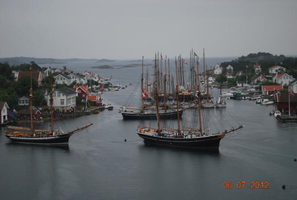 Beskrivelse: Dansken på reden.
Uploadet: 13. august 2012
Af: Jegvan Åkerstrøm
Størrelse: 600 x 403 pixels