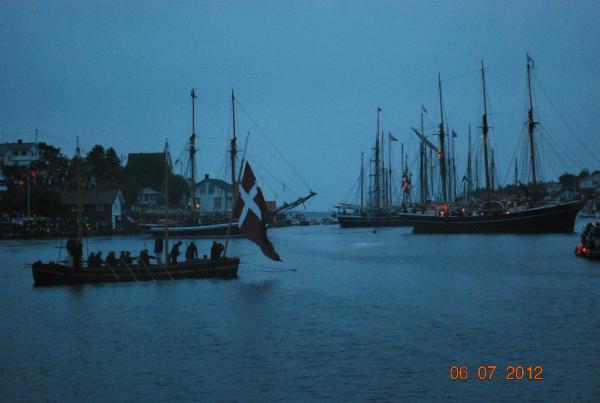Beskrivelse: Kanon chauluppen.
Uploadet: 13. august 2012
Af: Jegvan Åkerstrøm
Størrelse: 600 x 403 pixels